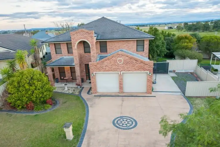 18 Margot Close, Bolwarra Heights NSW 2320