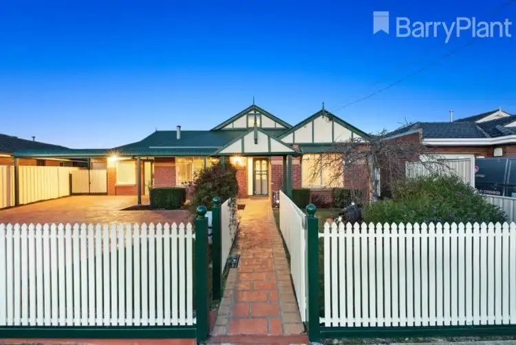 19 Hibiscus Court, Altona Meadows VIC 3028