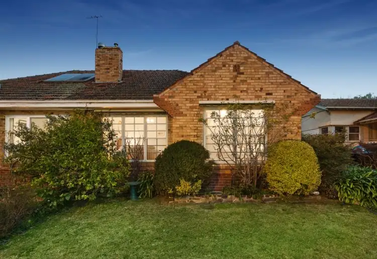 746 Whitehorse Road, Mont Albert VIC 3127