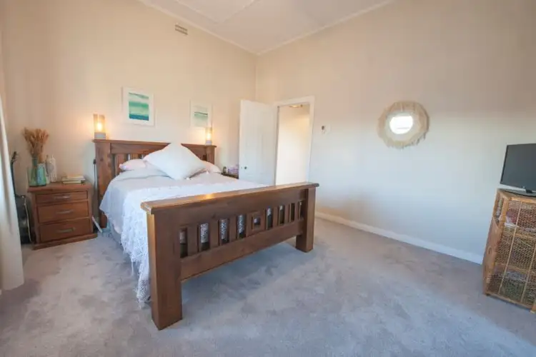 Fifth view of Homely house listing, 33 Gillies Street, Rutherford NSW 2320
