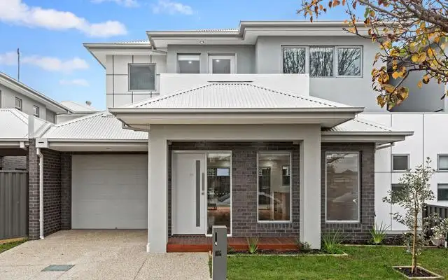 27 Mitchell Avenue, Altona North VIC 3025