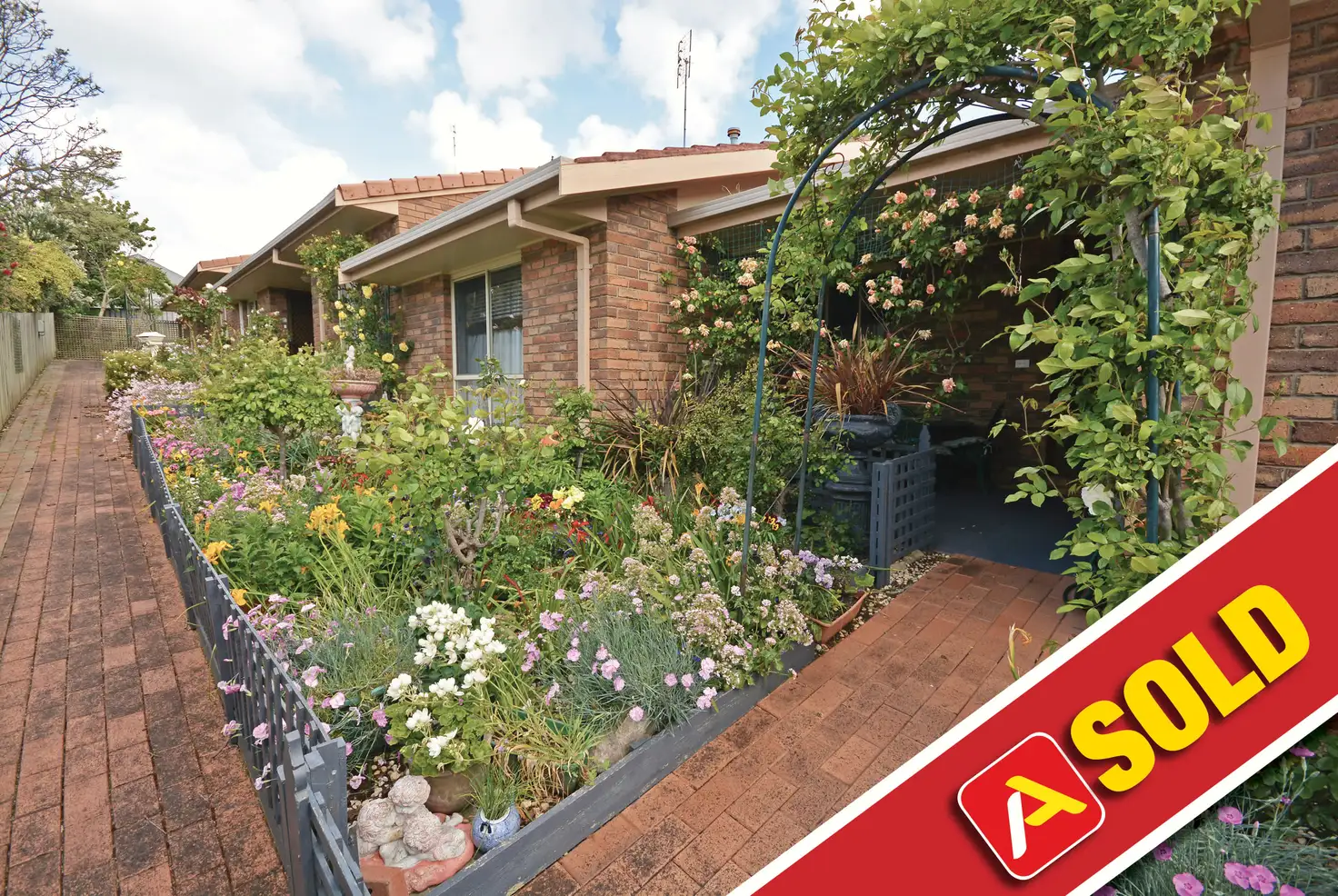 Main view of Homely unit listing, 19 Juliani Place, Portland VIC 3305