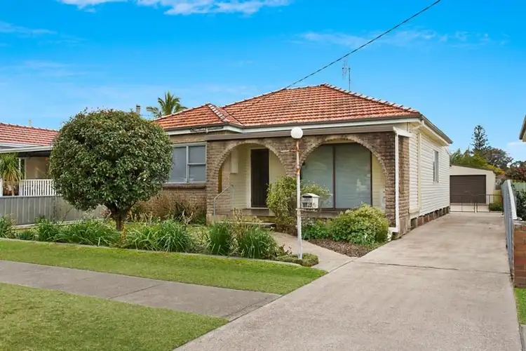 10 Young Road, New Lambton NSW 2305