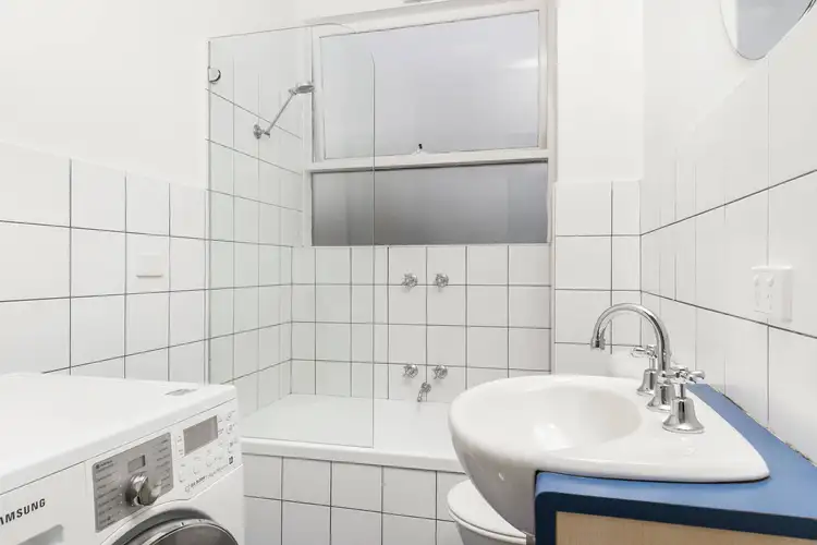 Sixth view of Homely apartment listing, 6/4 Ralston Street, South Yarra VIC 3141