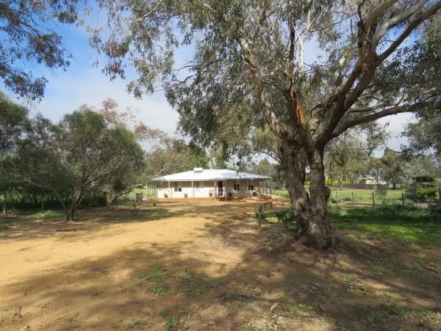 Fifth view of Homely house listing, 1 Seabrook Street, Beverley WA 6304