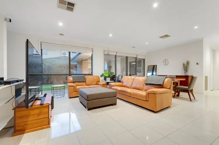 Second view of Homely house listing, 5 O'Keefe Terrace, Sandhurst VIC 3977