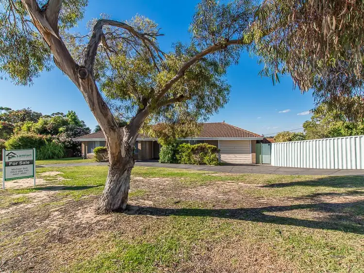 1 BOTTLEBRUSH DRIVE, Greenwood WA 6024