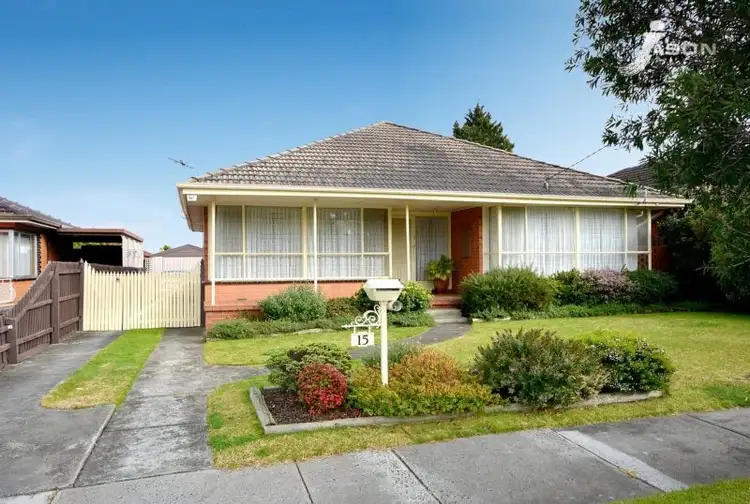 15 Christopher Crescent, Tullamarine VIC 3043