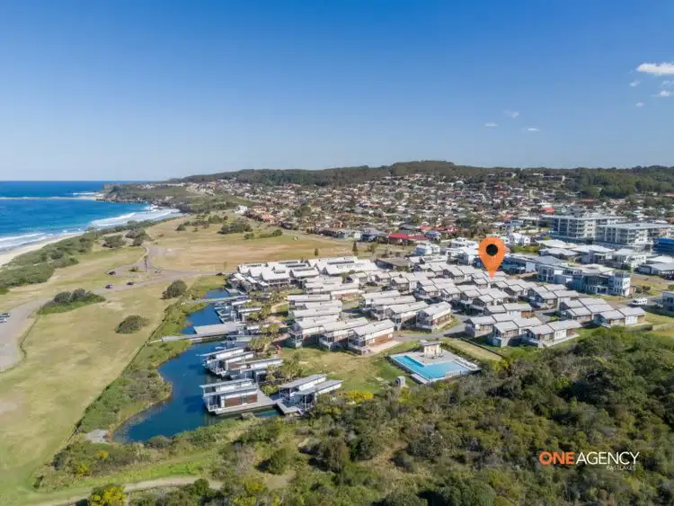 Second view of Homely house listing, 8/49 Seaside Circuit, Caves Beach NSW 2281