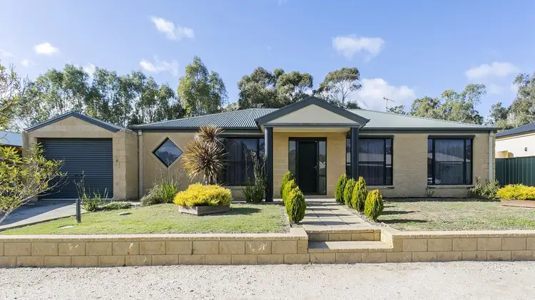 Second view of Homely house listing, 20 Elvey Drive, Kangaroo Flat VIC 3555