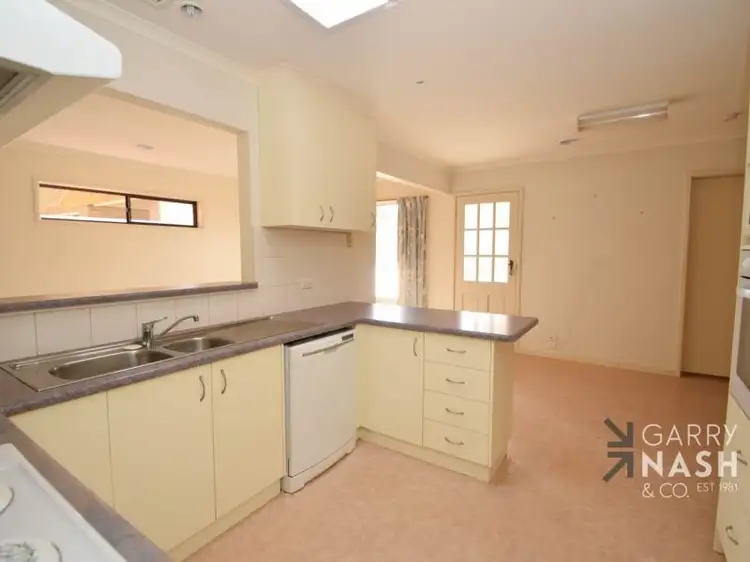 Fourth view of Homely house listing, 4 Sunset Drive, Wangaratta VIC 3677