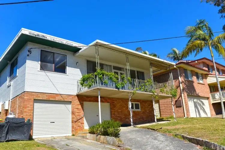 6 Wilkie King Ave, Saratoga NSW 2251