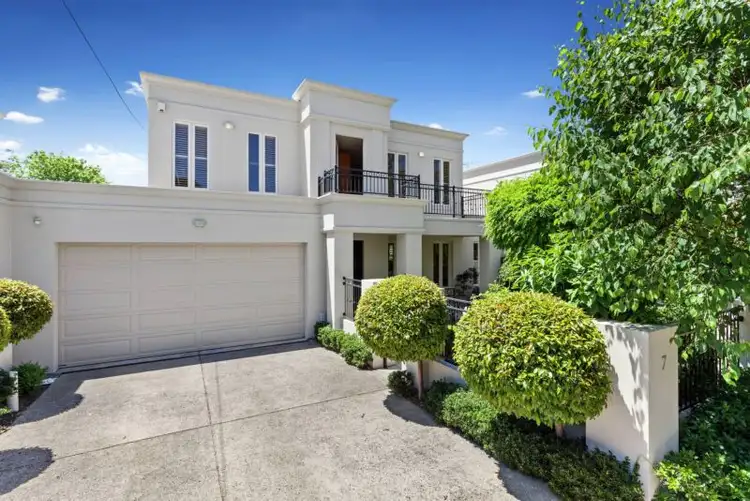 7 Bruarong Crescent, Frankston South VIC 3199