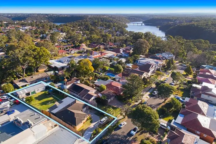 1A Chivers Avenue, Lugarno NSW 2210