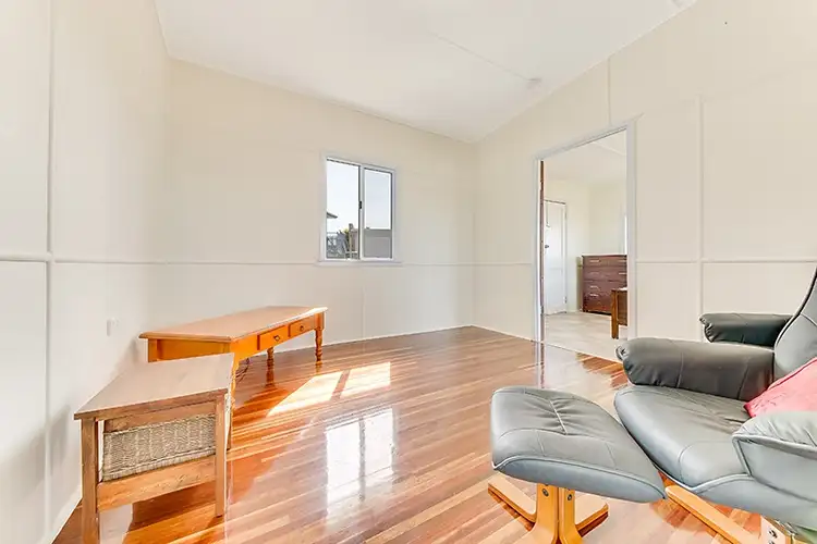 Seventh view of Homely house listing, 121 Matthew Flinders Drive, Lammermoor QLD 4703