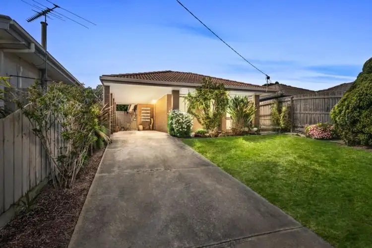 23 Sixth Avenue, Rosebud VIC 3939