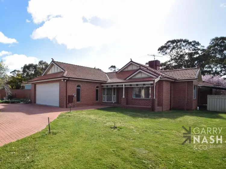 Second view of Homely house listing, 19 Huntingdale Place, Wangaratta VIC 3677