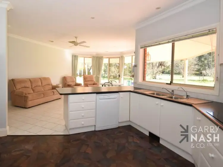 Fifth view of Homely house listing, 19 Huntingdale Place, Wangaratta VIC 3677