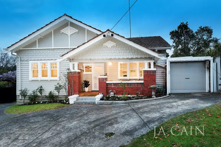 2 Jickell Avenue, Glen Iris VIC 3146