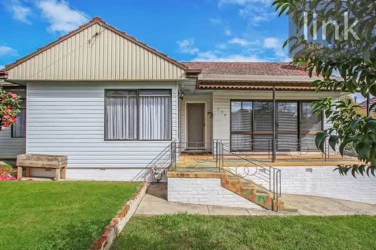 259 Butt Street, East Albury NSW 2640