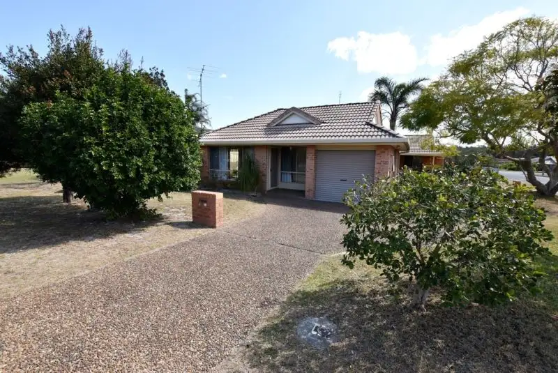 Main view of Homely villa listing, 1/42 Parkway Drive, Tuncurry NSW 2428