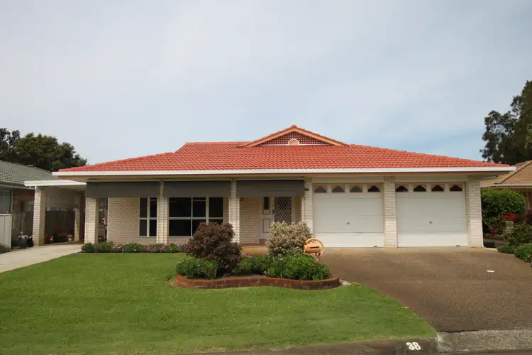 38 Lachlan Avenue, Tuncurry NSW 2428