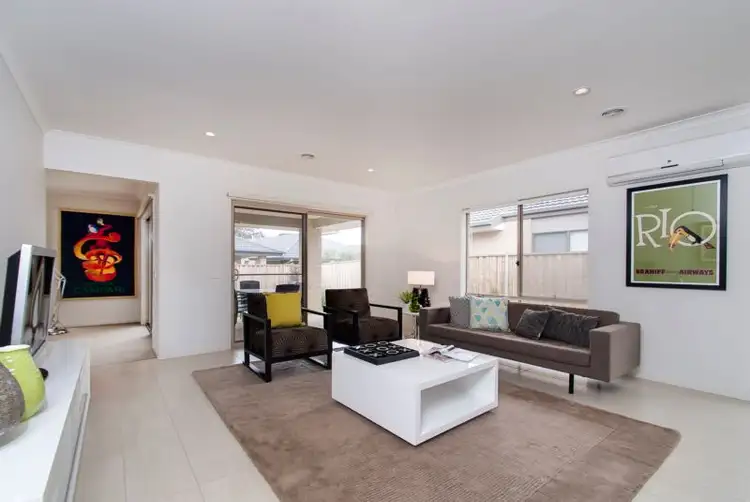 Main view of Homely house listing, 14 Warrego Circuit, Sandhurst VIC 3977