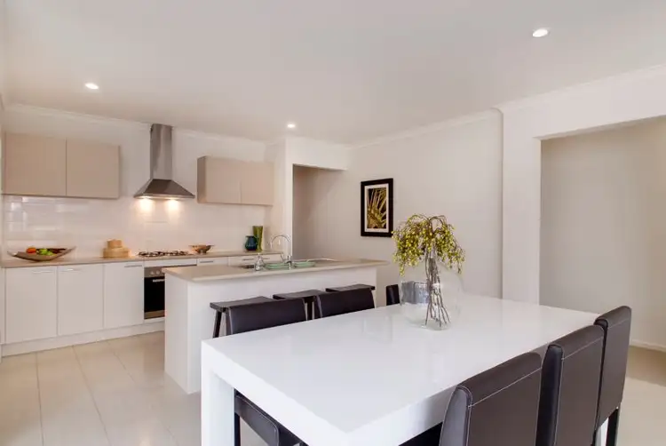 Second view of Homely house listing, 14 Warrego Circuit, Sandhurst VIC 3977
