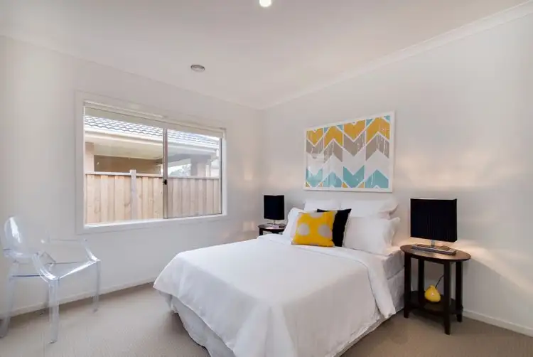 Sixth view of Homely house listing, 14 Warrego Circuit, Sandhurst VIC 3977