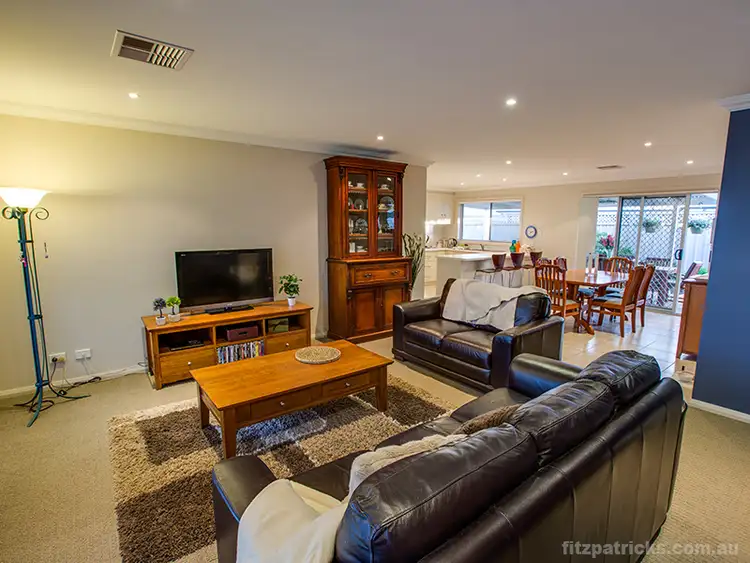 Third view of Homely unit listing, 6/3 Bogong Crescent, Tatton NSW 2650