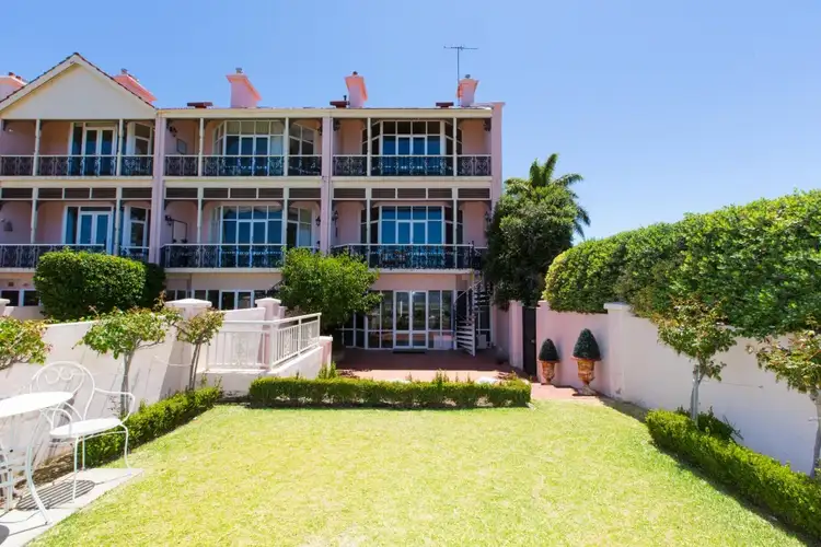 16A Victoria Avenue, Claremont WA 6010