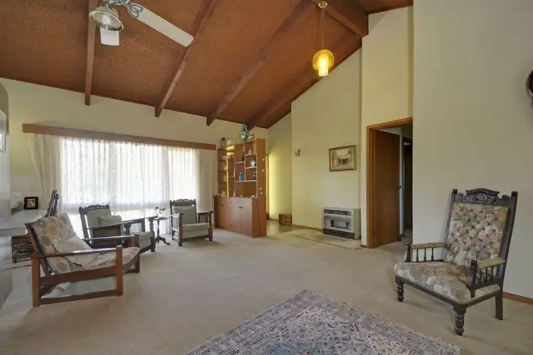 Sixth view of Homely house listing, 2 Clift Court, Traralgon VIC 3844