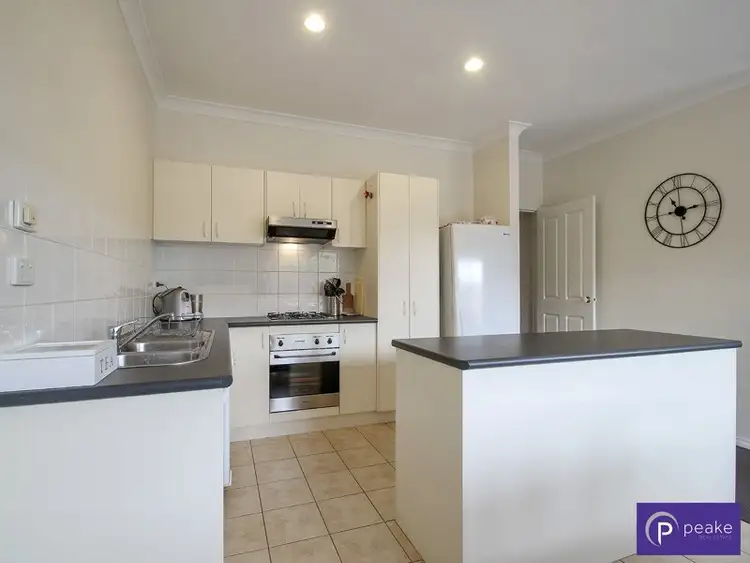 Fourth view of Homely unit listing, 18/12 Grant Close, Berwick VIC 3806