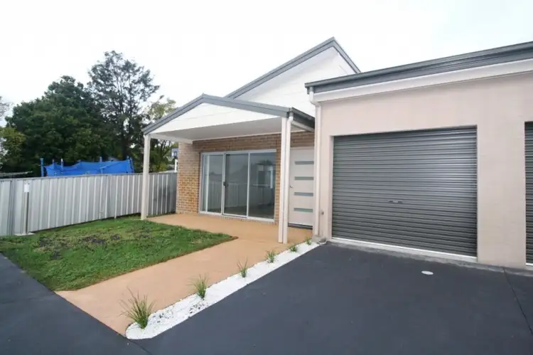 2/68 Brunker Street, Kurri Kurri NSW 2327