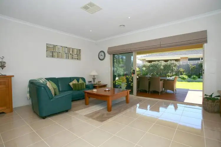 Third view of Homely house listing, 16 Craven Court, Sandhurst VIC 3977