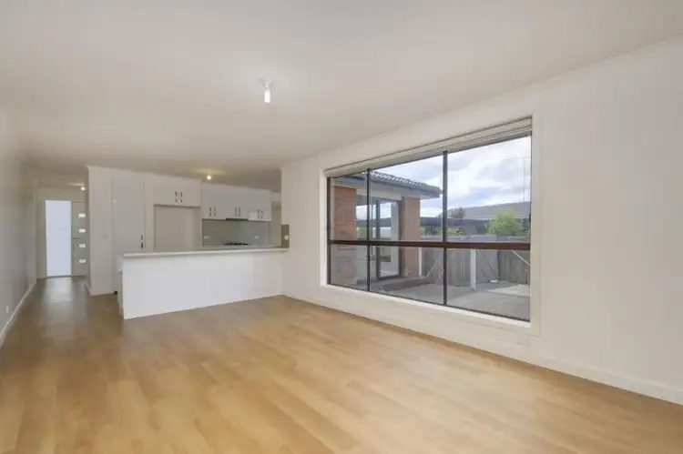 Sixth view of Homely house listing, 5 Canfield Crescent, Traralgon VIC 3844