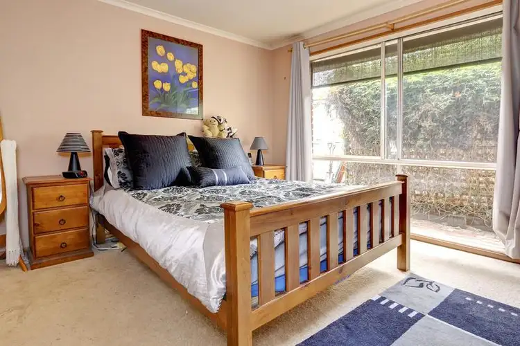 Fifth view of Homely house listing, 4 Saltbush Glade, Frankston VIC 3199