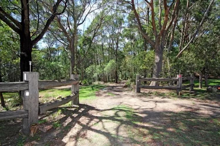 217 Burralow Road, Kurrajong Heights NSW 2758