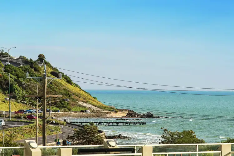 Fifth view of Homely townhouse listing, 4/535 Nepean Hwy, Frankston VIC 3199