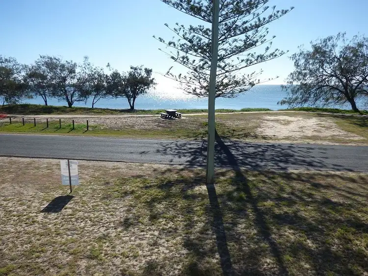 143 Esplanade, Woodgate QLD 4660