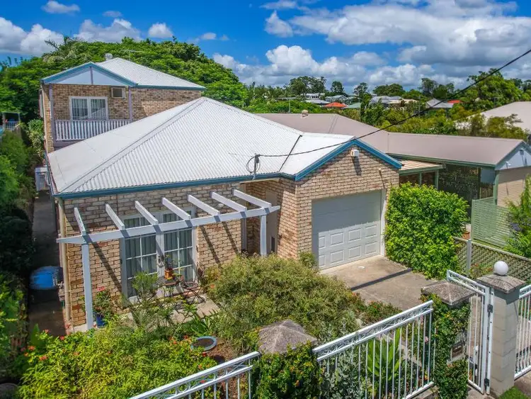 67 Wyena Street, Camp Hill QLD 4152