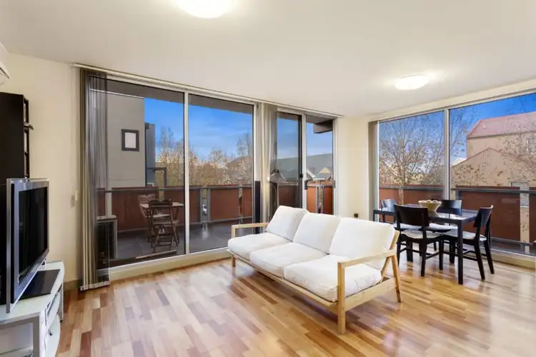8/50 Rourke Lane, Kensington VIC 3031