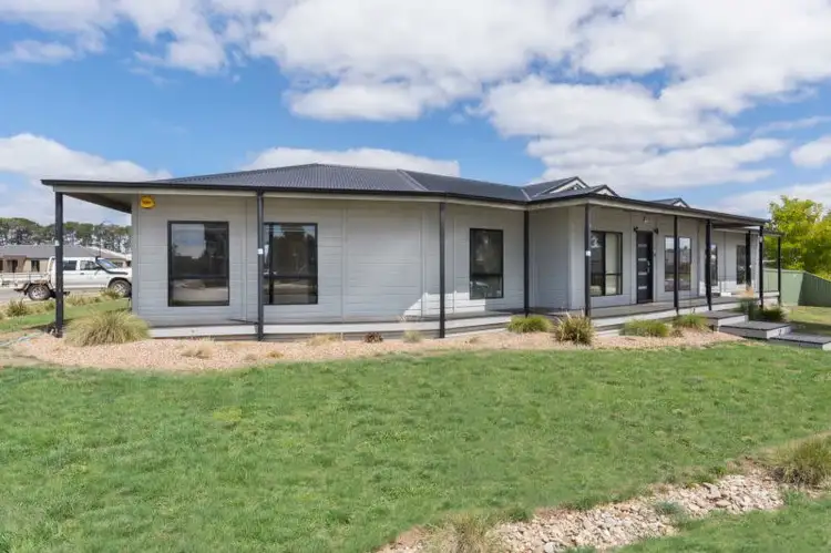 Main view of Homely house listing, 1 Selwyn Street, Miners Rest VIC 3352