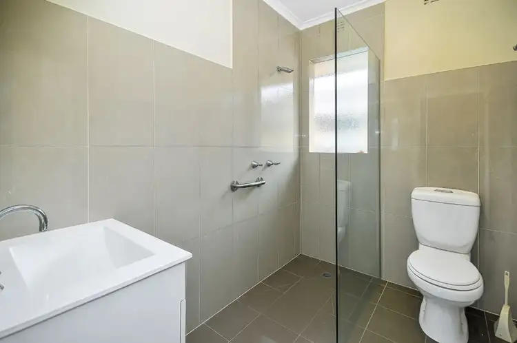 Fifth view of Homely unit listing, 12 Vincent Street, Mulgrave VIC 3170