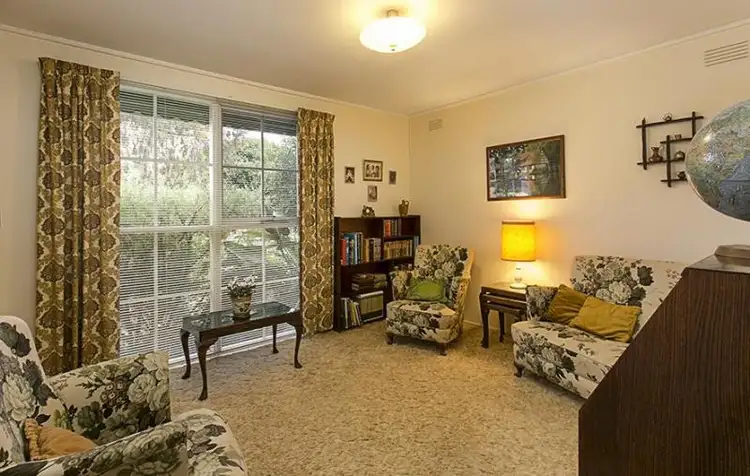 Fifth view of Homely house listing, 6 Lisa Crt, Frankston VIC 3199