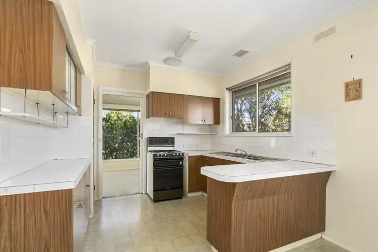 Second view of Homely house listing, 28 Duke Street, Rosedale VIC 3847