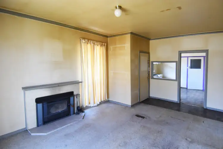 Sixth view of Homely house listing, 7 Daffodil Street, Wendouree VIC 3355