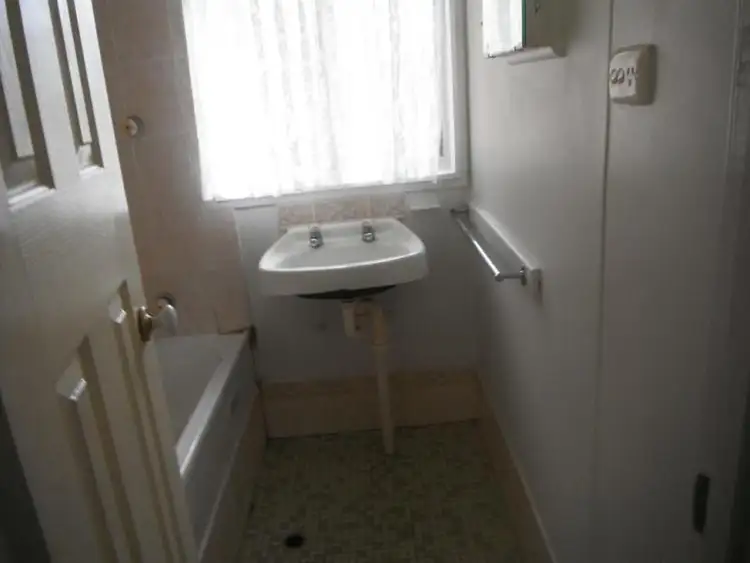 Fifth view of Homely house listing, 1 Scott Close, Raymond Terrace NSW 2324