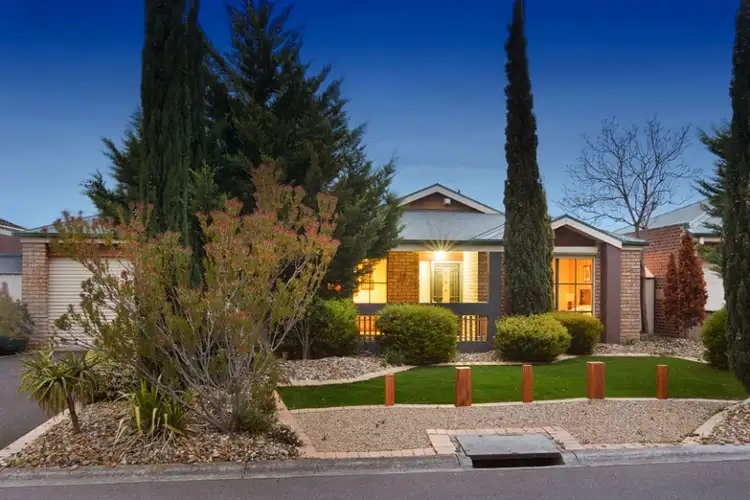 14 Golden Ash Grove, Hoppers Crossing VIC 3029