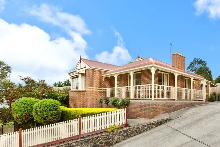 9 Upland Court, Eltham North VIC 3095